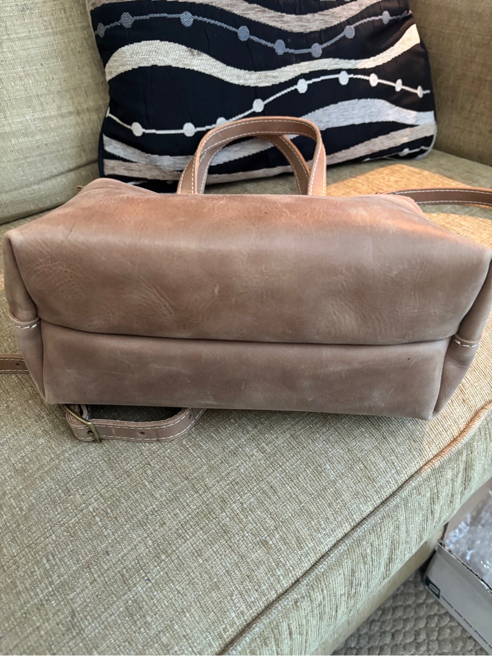 Portland Leather Goods-retired color Cappucino Medium CB Tote with Tassel. - Picture 3 of 4